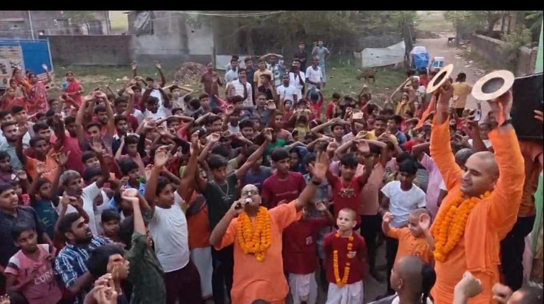 गांवों में किये जा रहे हरिनाम संकीर्तन