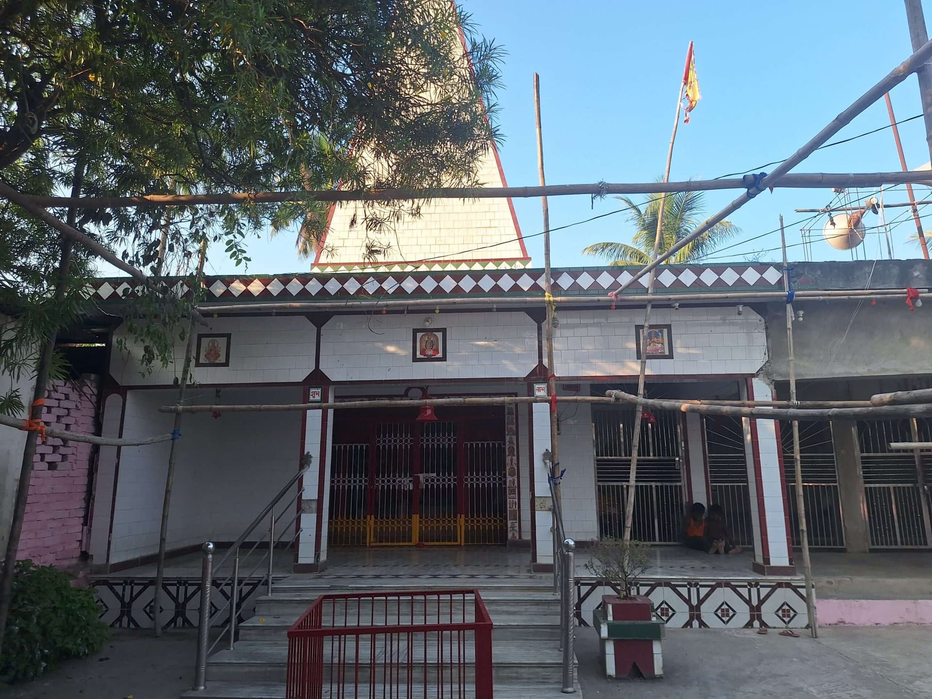 काली मंदिर में एक सदी से हो रही पूजा