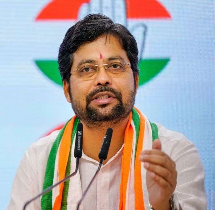 आखिरकार कांग्रेस के खाते में गई सुपौल विस सीट, चुनावी मैदान में अनुपम को उतारा