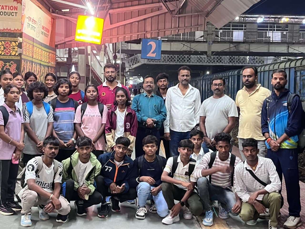 जामताड़ा के बालक-बालिका खो-खो खिलाड़ी गये रांची