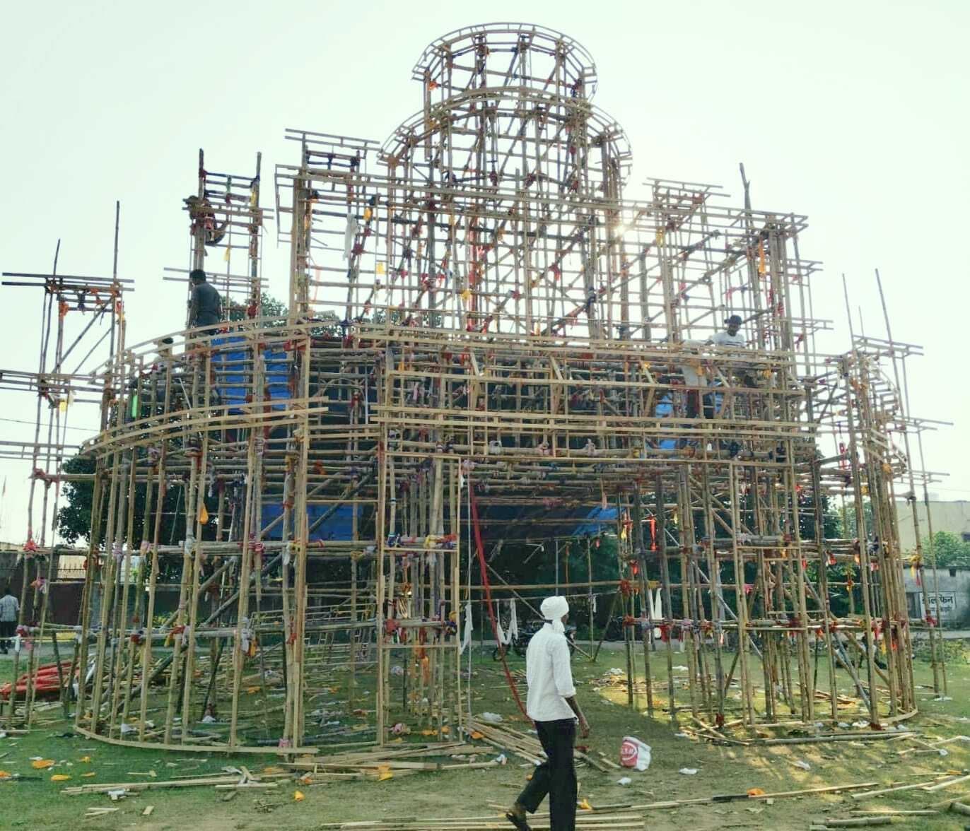 मधुपुर में काली पूजा की तैयारी जोरों पर