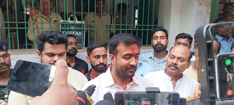 Bhagalpur news कहलगांव में दो ने कराया नामांकन, छह का कटा एनआर