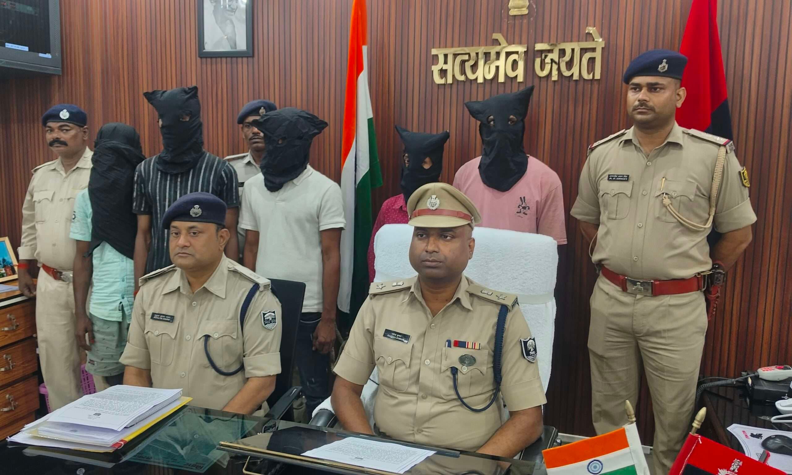 चोरी के रुपये का बंटवारा विवाद में राहुल की हुई थी हत्या, पांच गिरफ्तार