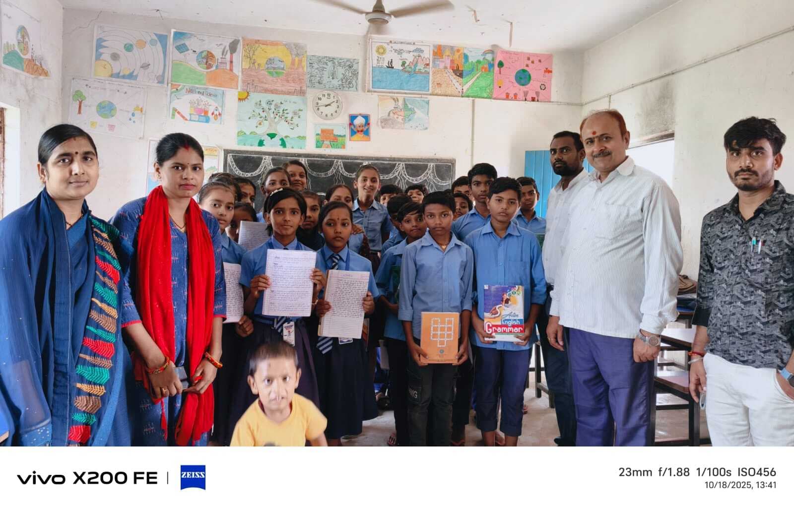 Samastipur News:राखी, भाव्या व श्रुति ने प्रतियोगिता में मारी बाजी