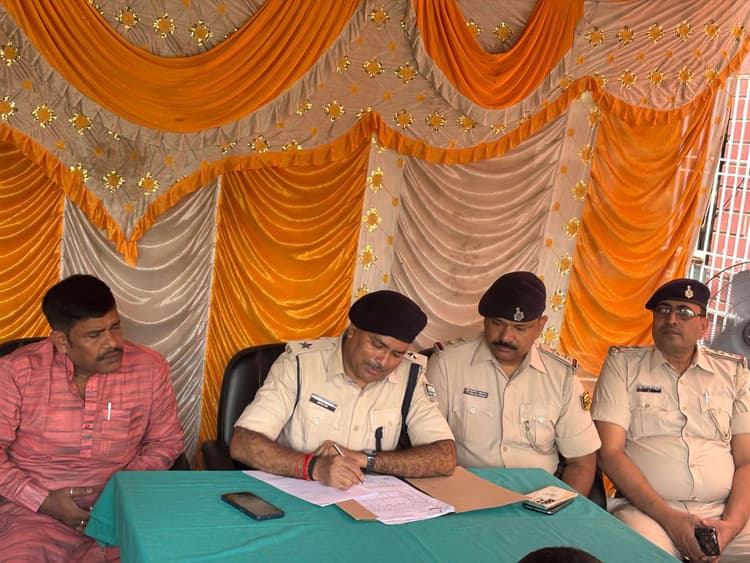 आतिशबाजी के दौरान बरतें सतर्कता