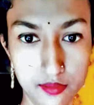 मेमारी में तेज रफ्तार कार तालाब में जा गिरी, सवार महिला की मौत