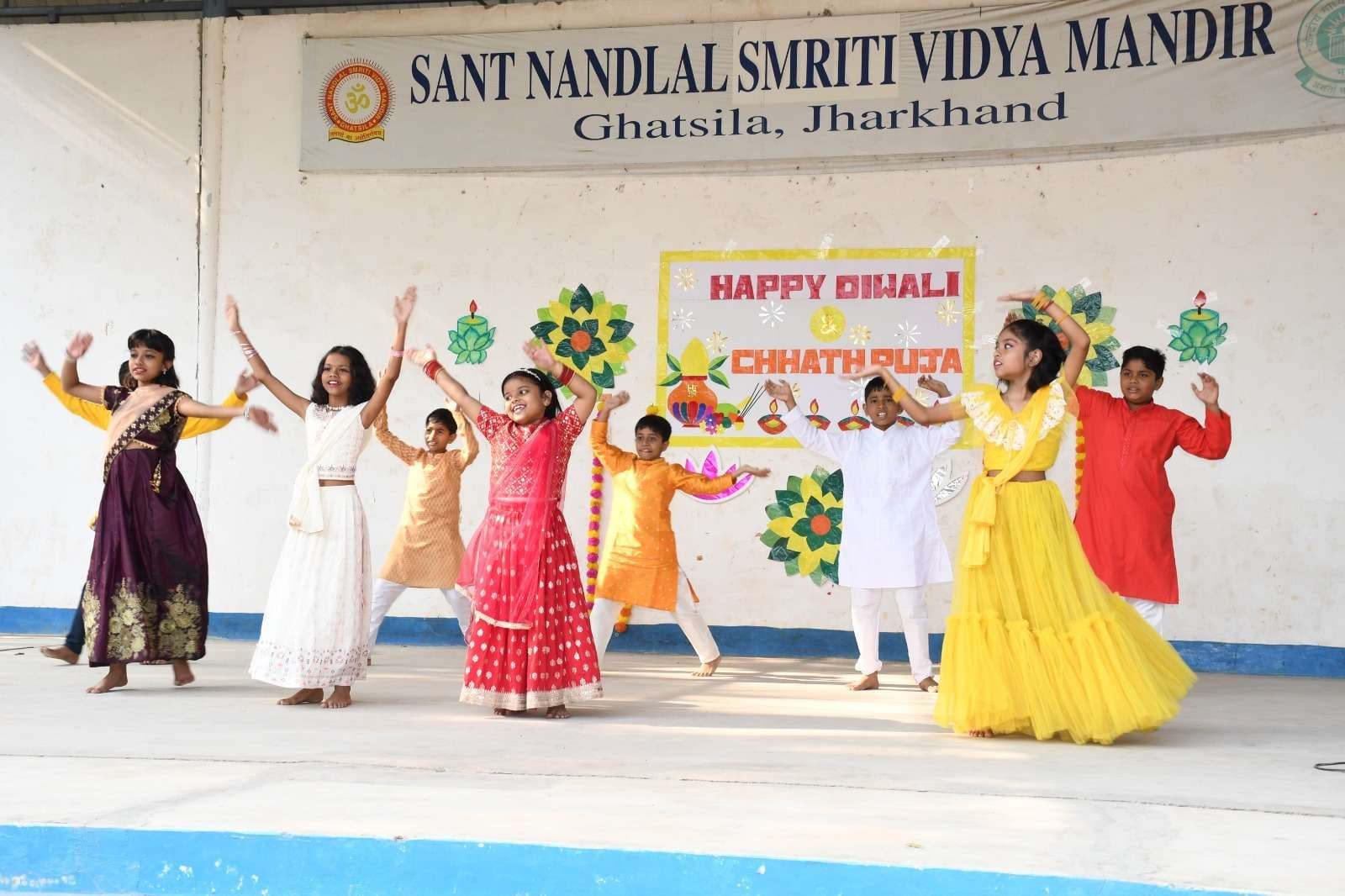 East Singhbhum News : अंधकार पर प्रकाश की जीत का पर्व है ''''दीपावली''''