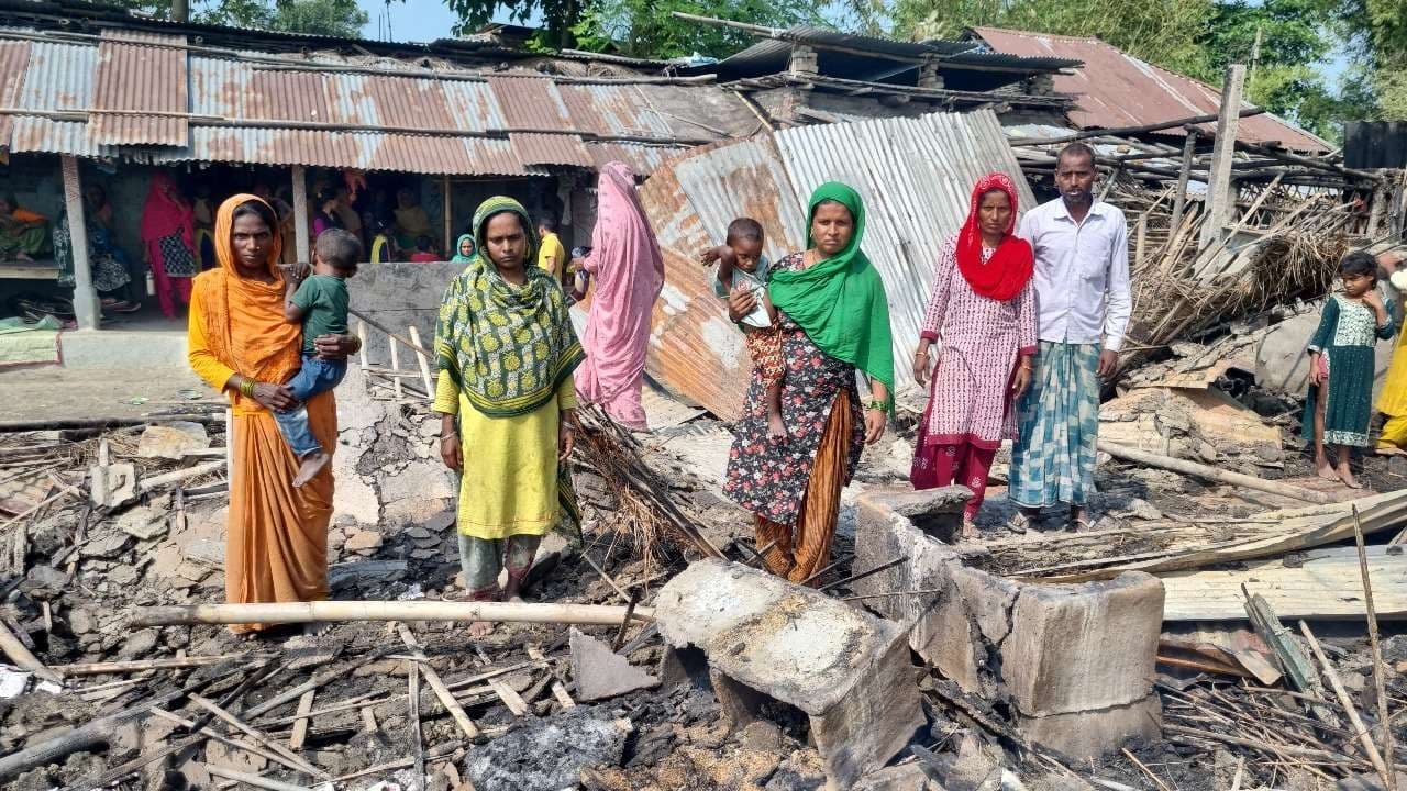 शाहपुर में आग लगने से पांच घर जले, छह लाख का नुकसान