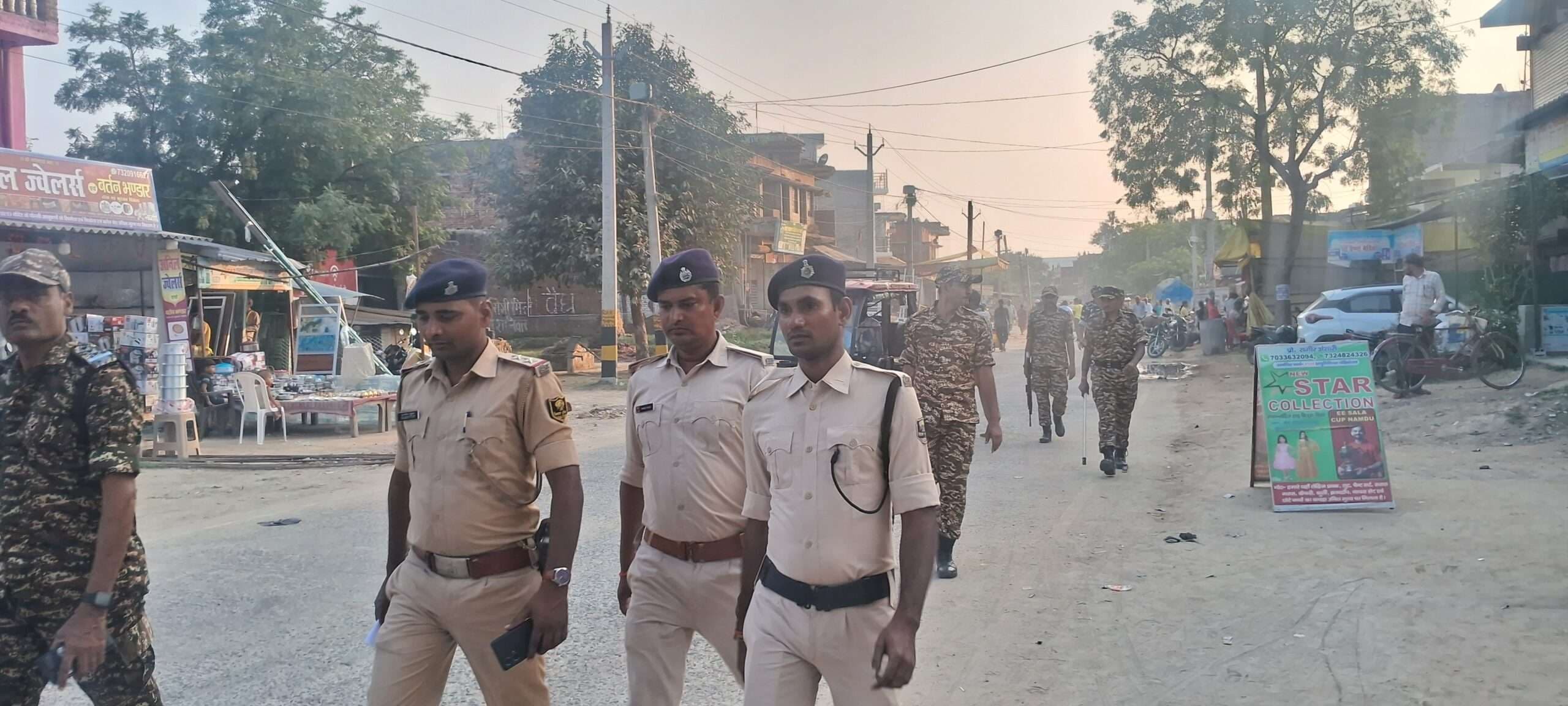 विस चुनाव को लेकर विजयीपुर में फ्लैग मार्च, घर-घर पहुंची पुलिस