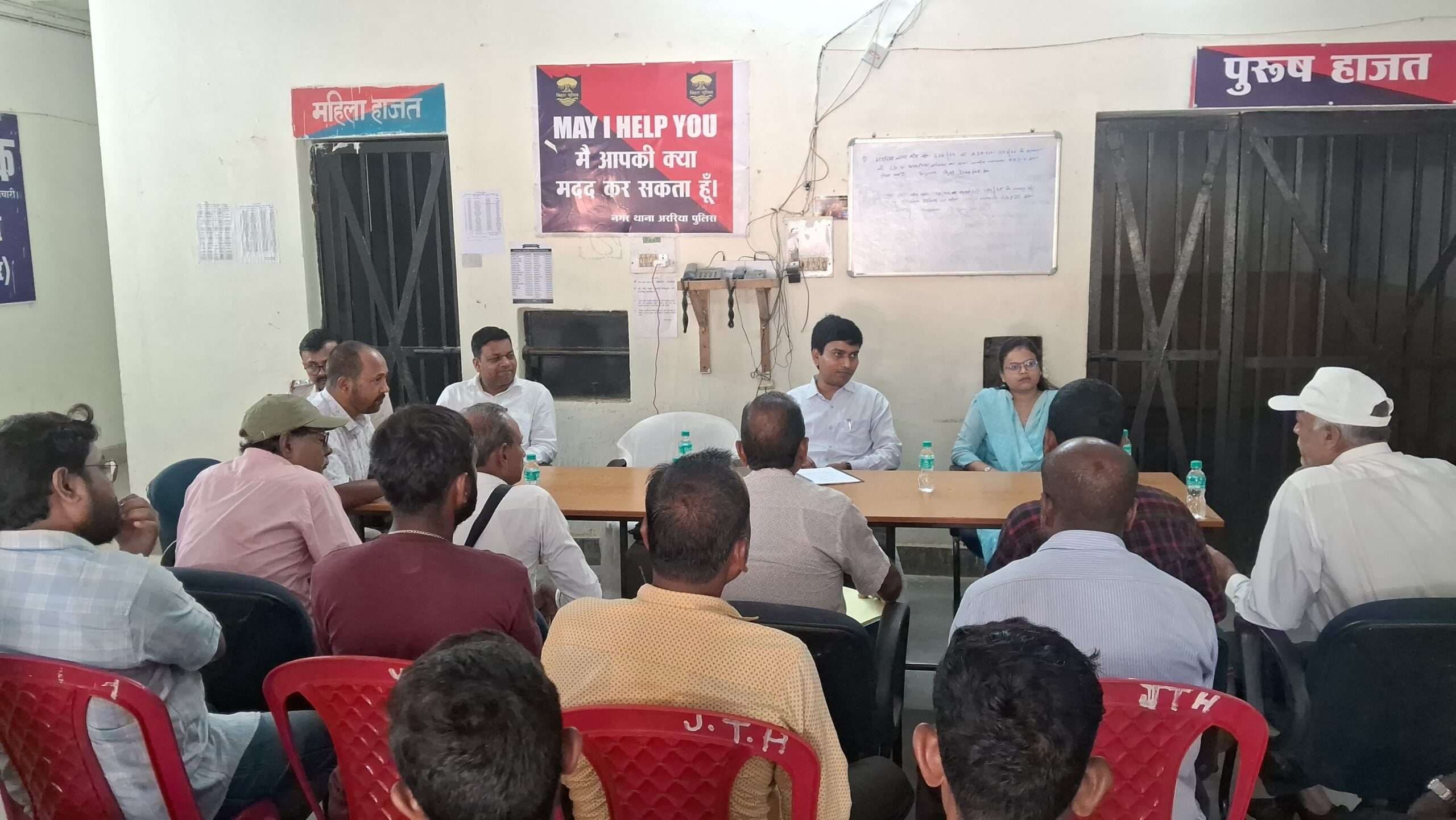 आपसी भाईचारे के साथ मनाएं दीपावली : एसडीओ