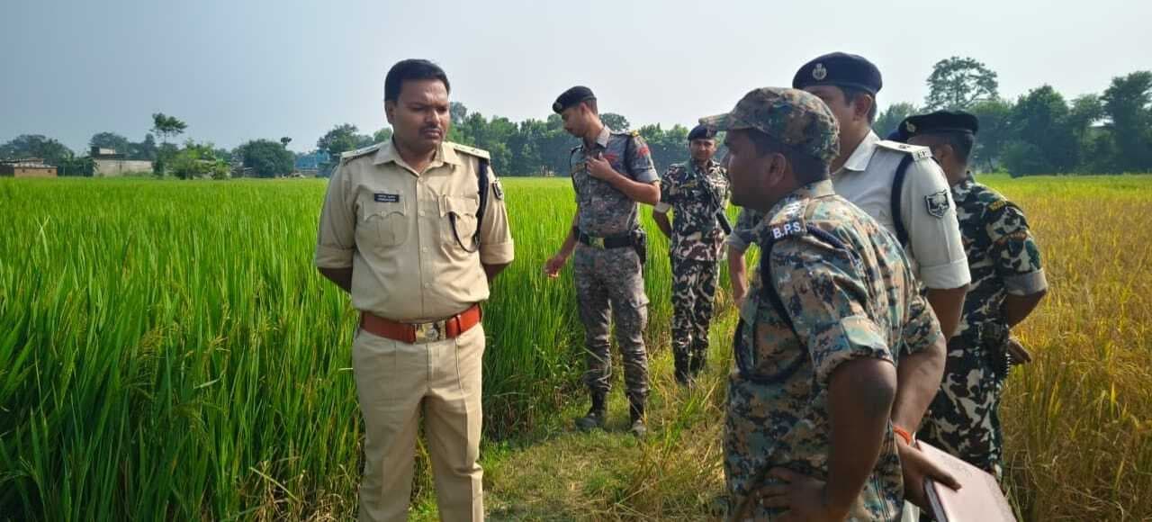 Madhubani News : चौकीदार के अपहृत नाबालिग पुत्र की हत्या, खेत में मिला शव