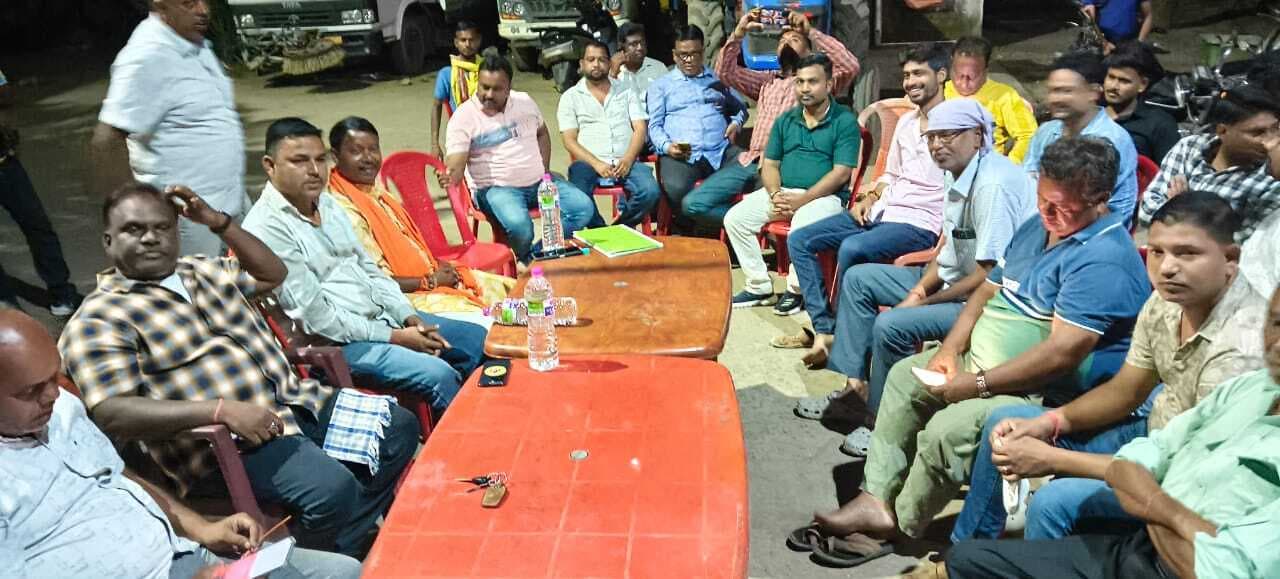 Chaibasa News : इस बार घाटों की विशेष सजावट होगी : सुखराम