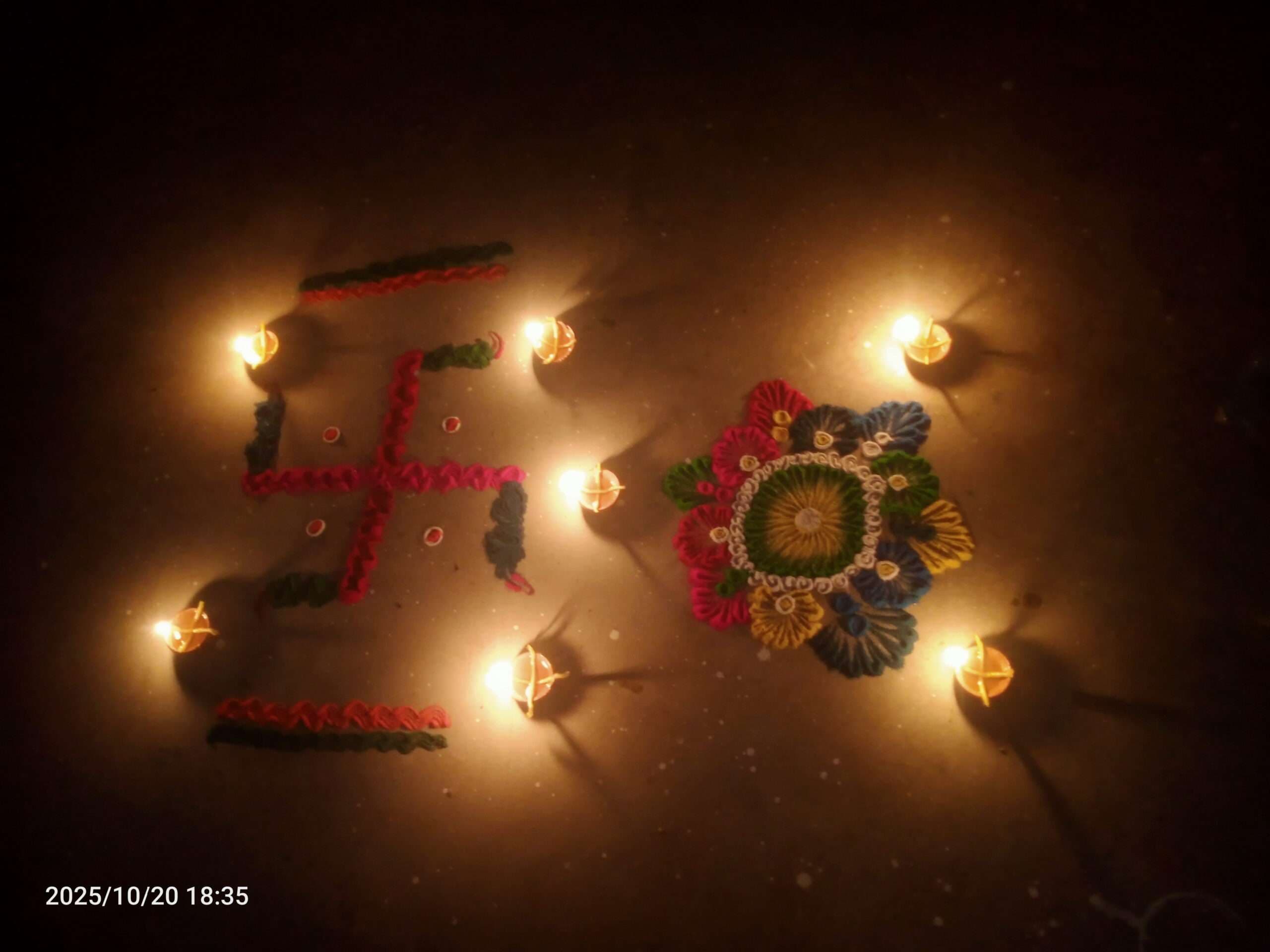 उत्साह के साथ मनाया गया दीपावली का त्योहार