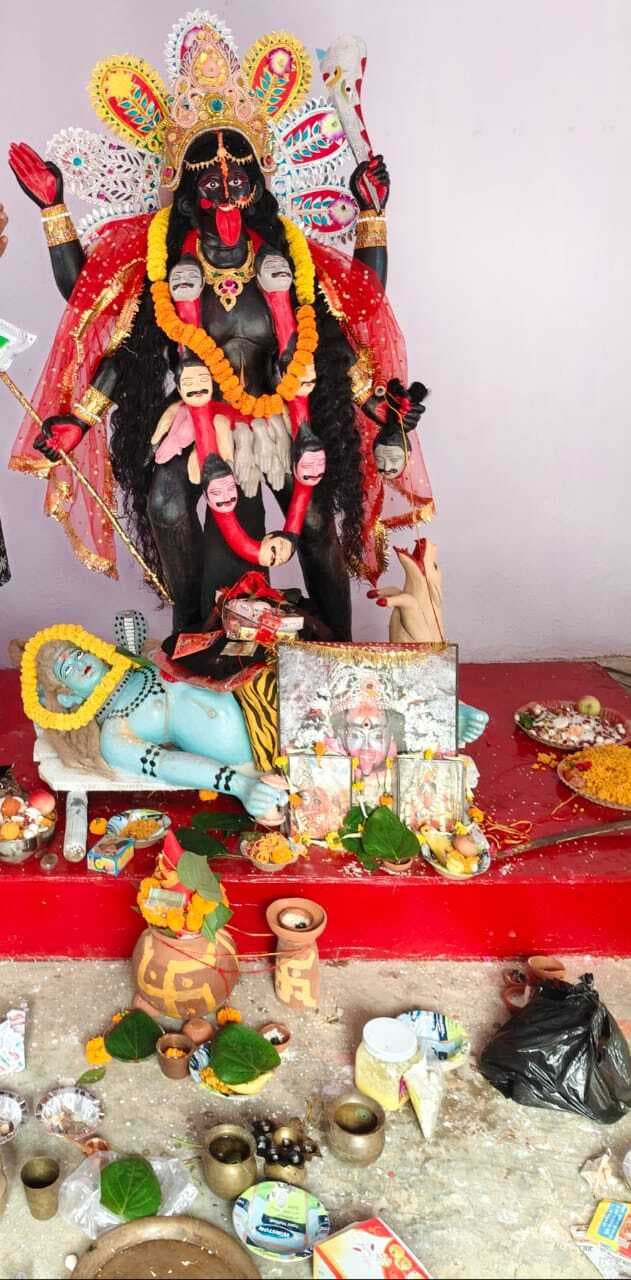 मैक्लुस्कीगंज में धूमधाम से मनी दिवाली