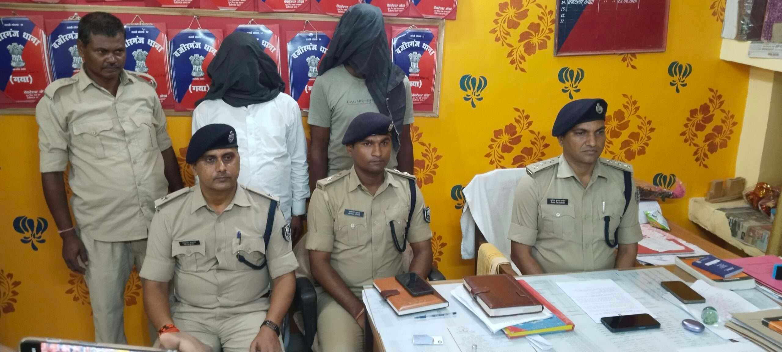 तरवां में गोली मारकर कर हत्या मामले में दो गिरफ्तार