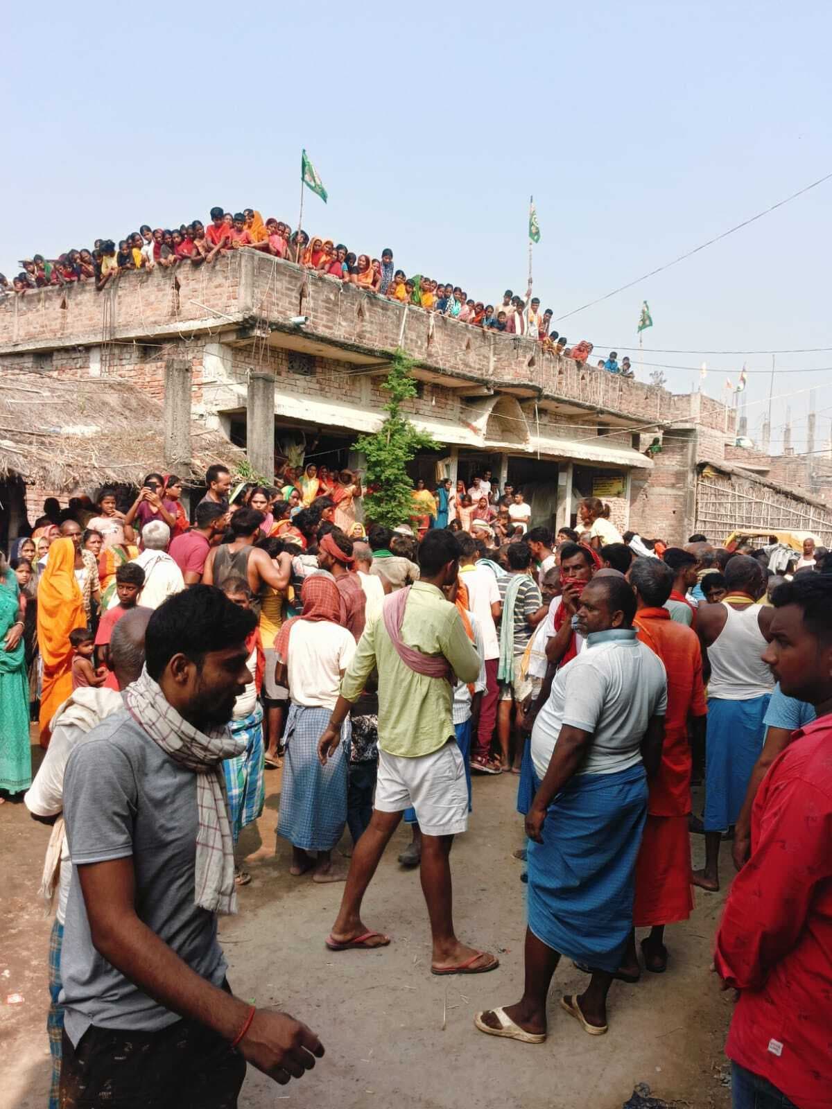 शव पहुंचते ही परिजनों में मचा कोहराम