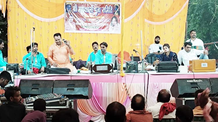 लुप्त हो रही कव्वाली की परंपरा को कव्वालों ने किया जीवंत