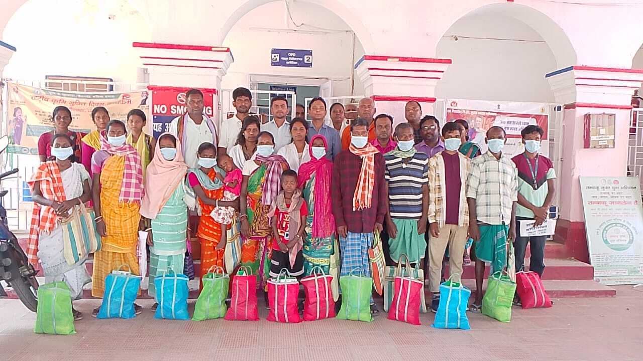 निक्षय मित्रों ने 24 टीबी मरीजों को लिया गोद