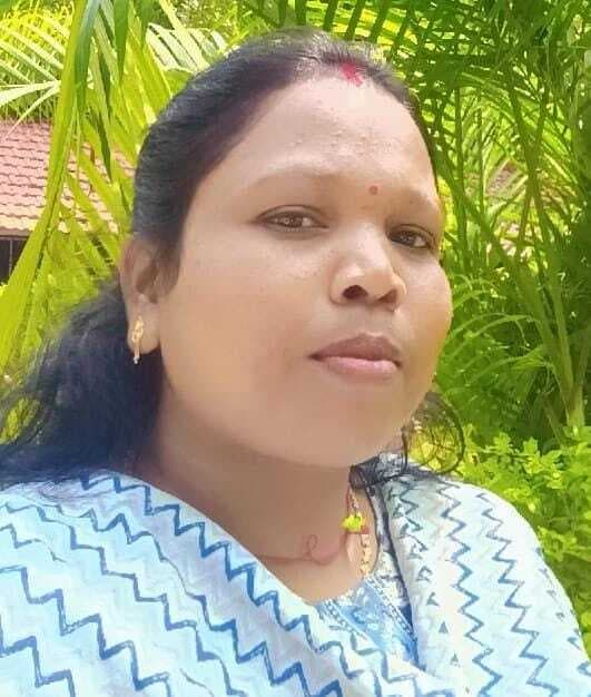 कोयलांचल क्षेत्र के करकट्टा छठ घाट पर फैला कचरा, झाड़ियों ने बढ़ायी परेशानी