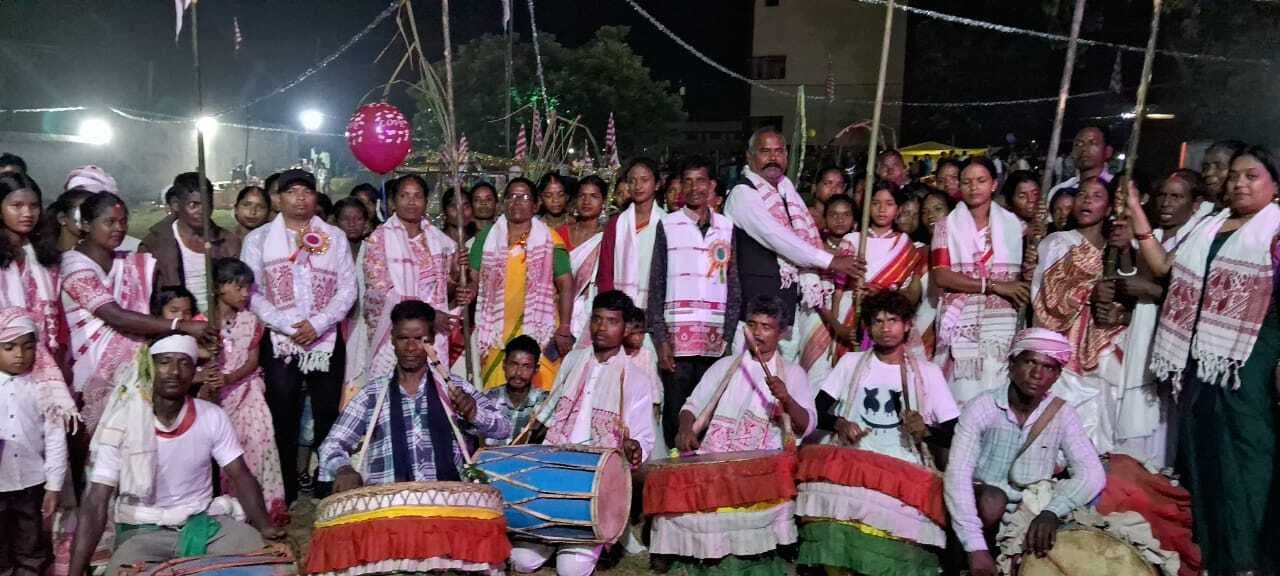 अखरा संस्कृति को बचाने का लिया संकल्प