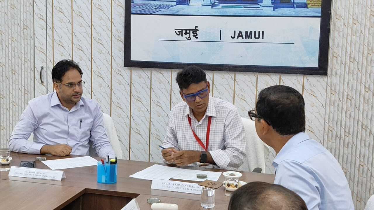 विधानसभावार मतदान कर्मियों का किया गया रैंडमाइजेशन