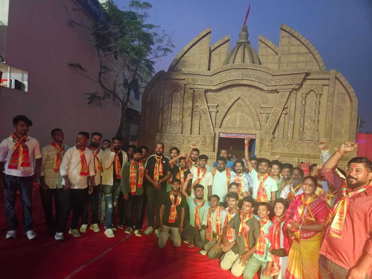 मां की जगराता में रात भर झूमे लोग