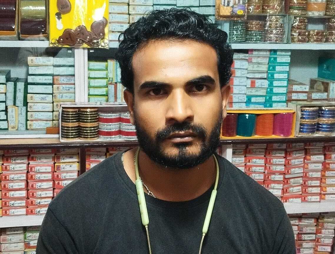 Giridih News :सोशल मीडिया पर डॉक्टर का नंबर लगाना पड़ा महंगा, साइबर अपराधियों ने उड़ा लिये 24 हजार