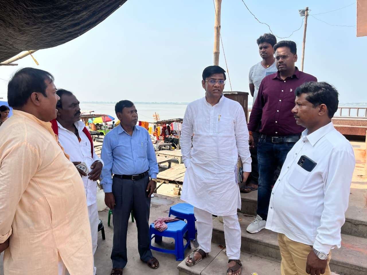 Bhagalpur news महापर्व छठ को लेकर मुख्य पार्षद ने किया घाटों का निरीक्षण