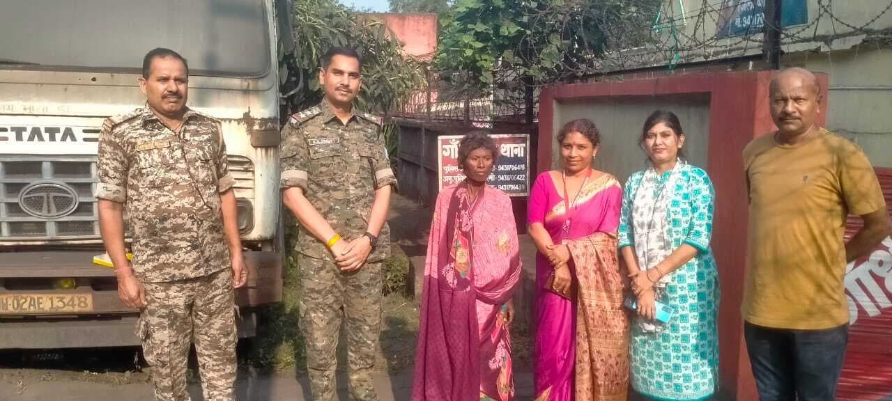 Bokaro News : भटक कर गांधीनगर पहुंची महिला