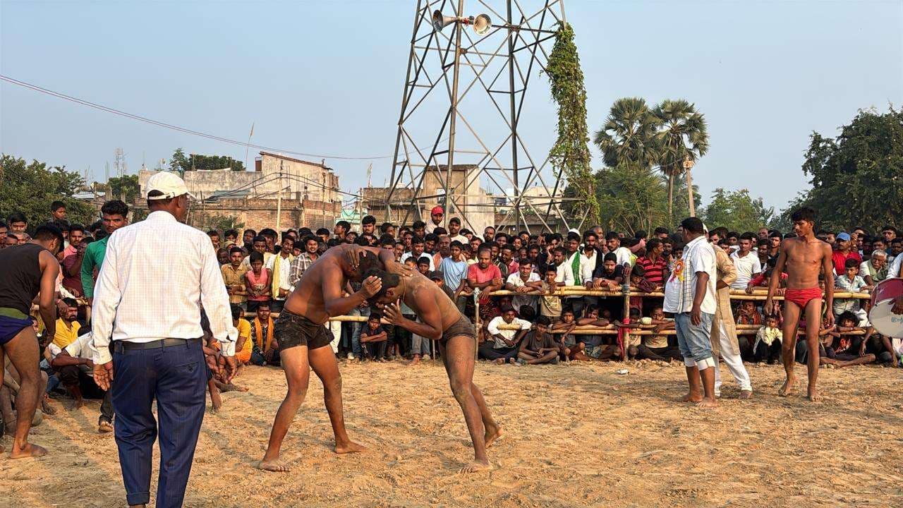 Bhagalpur news कुश्ती प्रतियोगिता में फोटो पहलवान विजेता