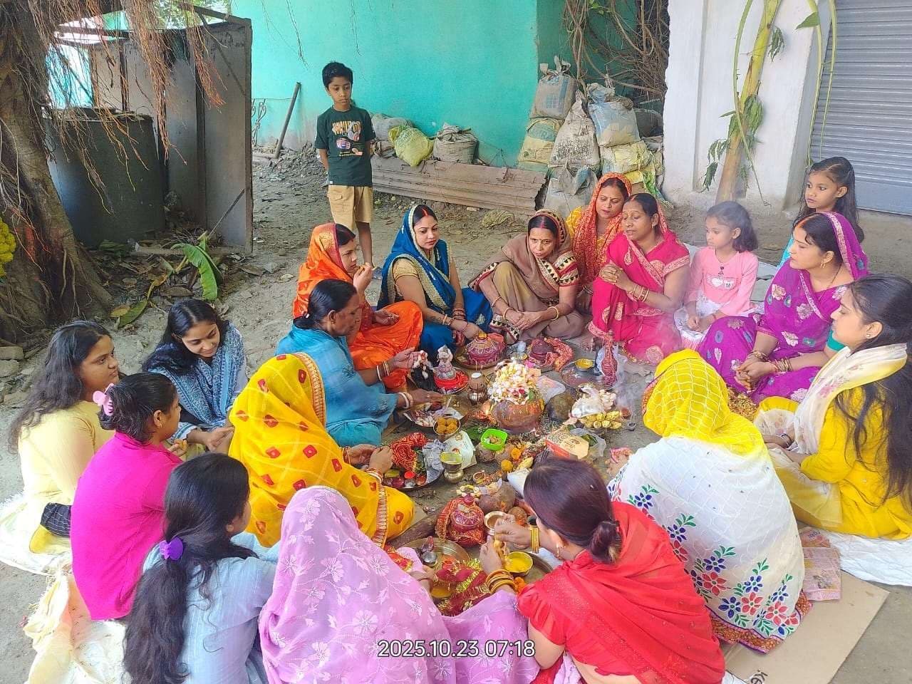 Motihari: बहनों ने भाइयों को दिया दीर्घायु होने का श्राप