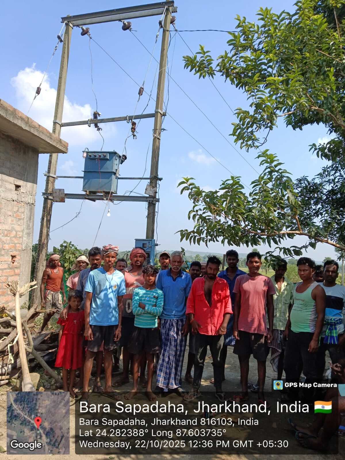 बड़ासपादहा में लगा नया ट्रांसफाॅर्मर