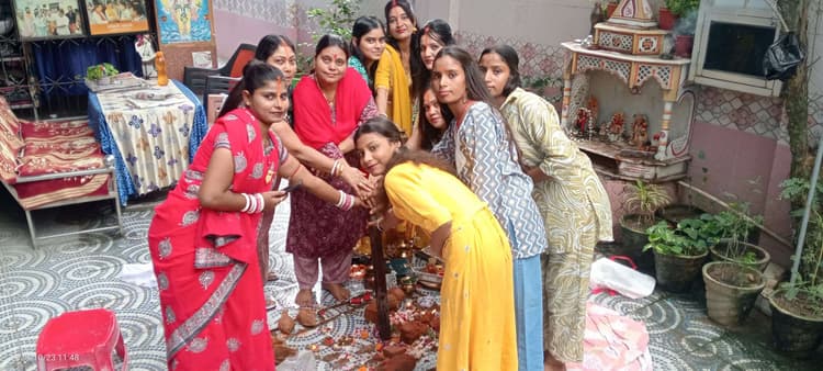 भाइयों की लंबी उम्र व सुख-समृद्धि के लिए की कामना