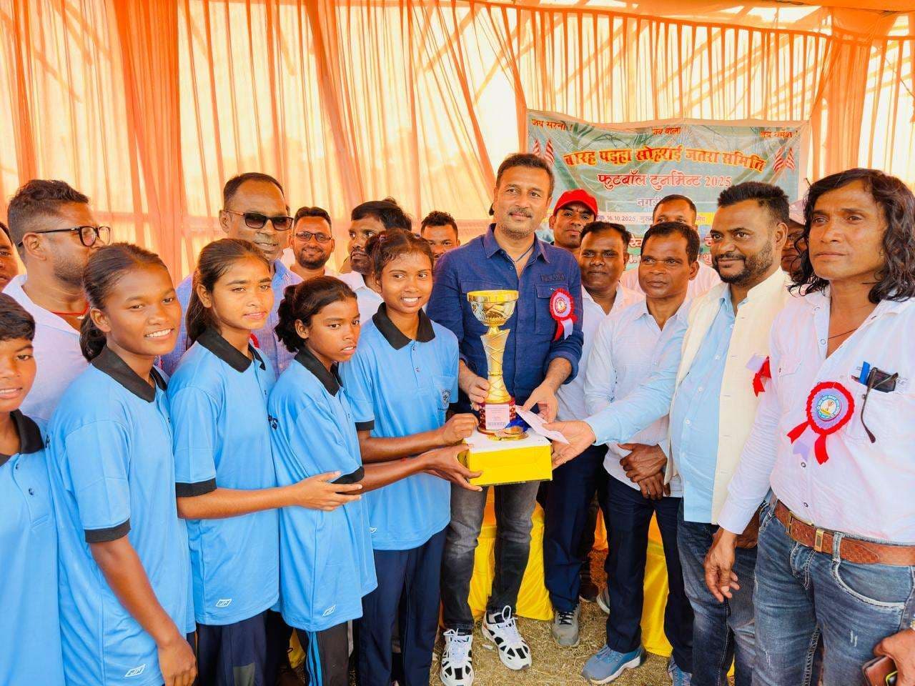 पुरुष वर्ग में कांके व महिला वर्ग में चरदी की टीम विजयी