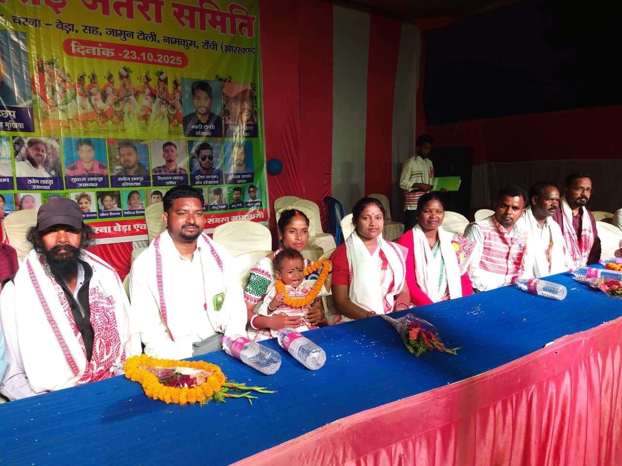 फुटबॉल टूर्नामेंट का विजेता बनी आठ पीएम राजाउलातू की टीम