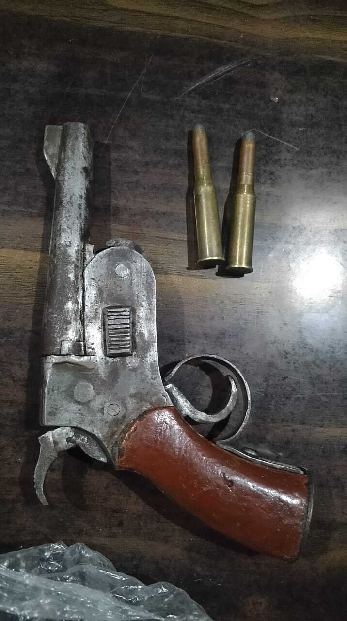 sasaram News : कट्टा व कारतूस के साथ पांच गिरफ्तार