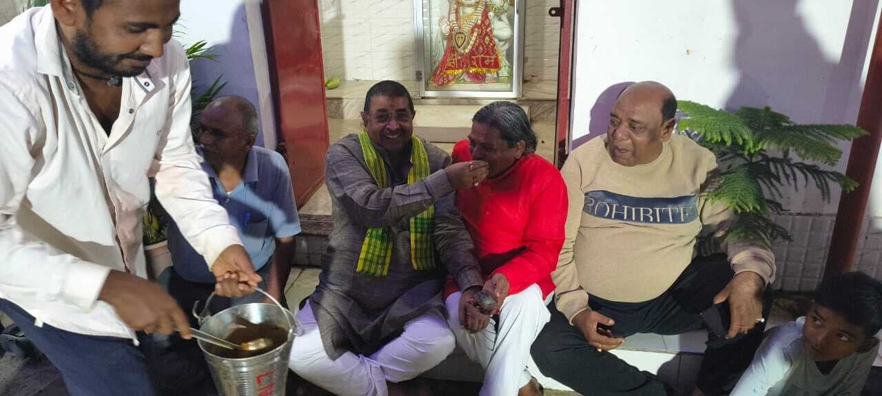 Giridih News :अन्नकूट स्वस्थ सामाजिक परंपरा का एक हिस्सा : डॉ रवींद्र राय