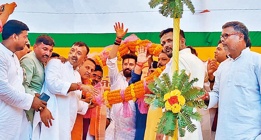 Gopalganj News : डबल इंजन की सरकार ने बिहार को आगे बढ़ाया, दी नयी दिशा : चिराग