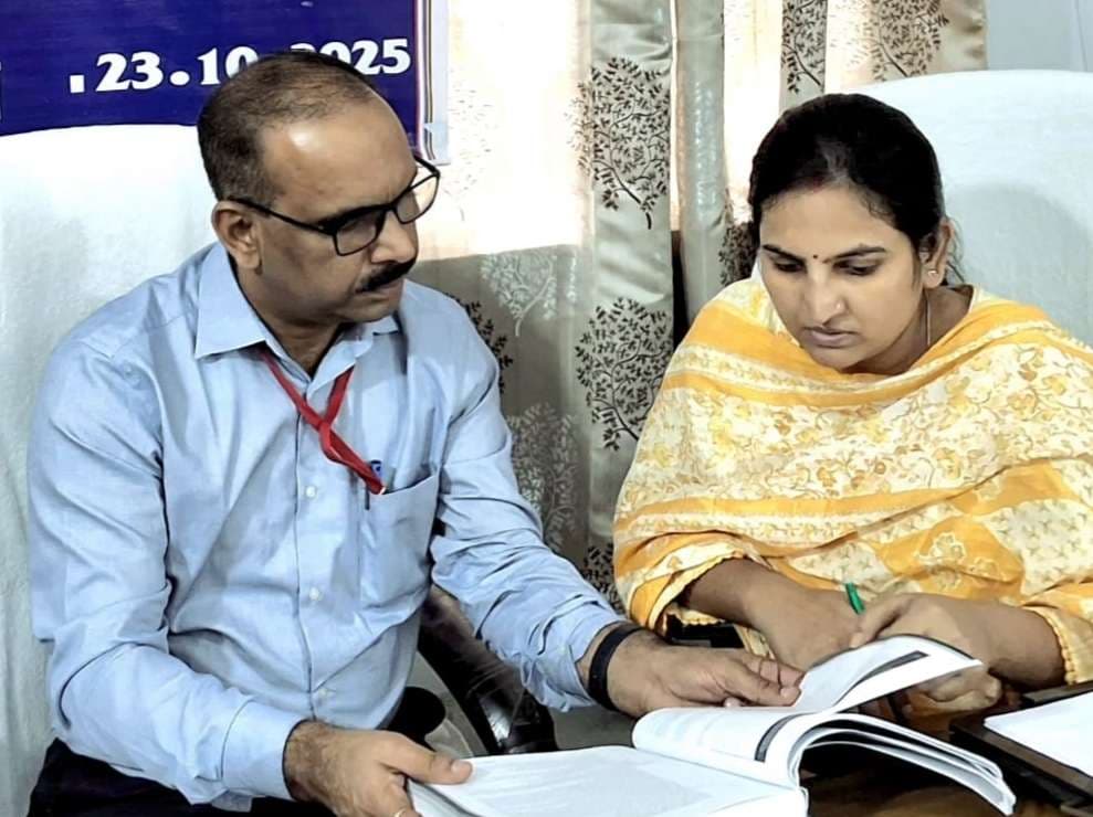 Madhubani News : राजनगर विधानसभा क्षेत्र में सात उम्मीदवार चुनावी मैदान में