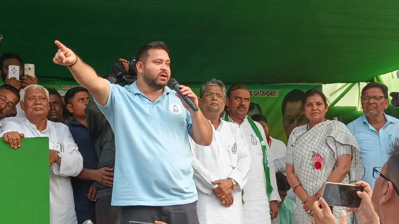 Samastipur : महागठबंधन की सरकार बनी तो सभी घरों में मिलेगी नौकरी : तेजस्वी