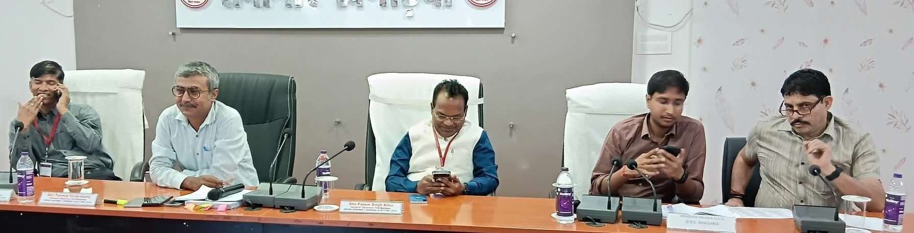 ईवीएम का दूसरी बार किया गया रैंडमाइजेशन