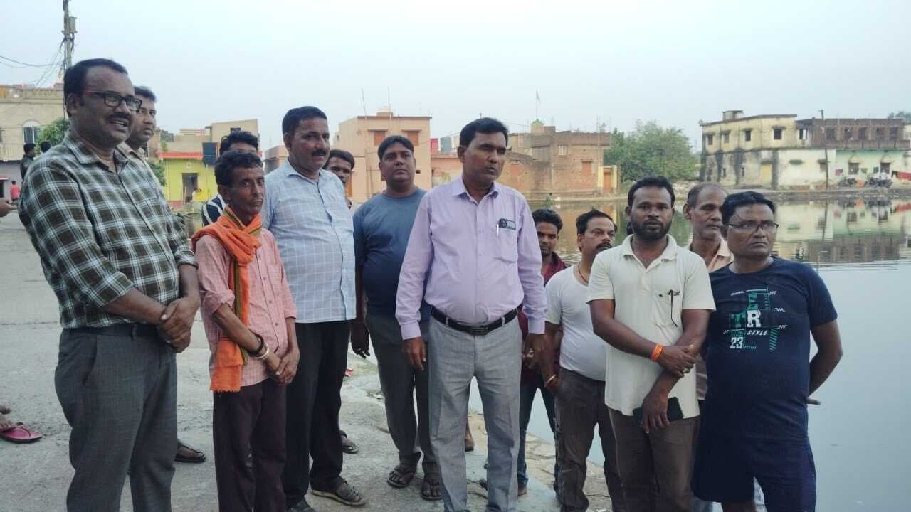 नपं क्षेत्र में छठ घाटों की साफ-सफाई जोरों पर