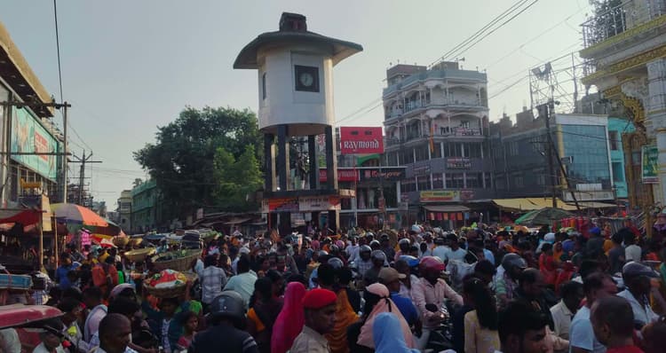 परेशानी: छठ को ले उमड़े लोग,  शहर से एनएच 31 तक लगा महाजाम