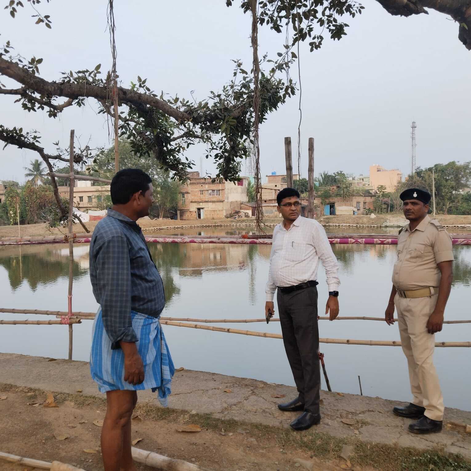 छठ घाटों पर महिलाओं के लिये जरूर बनायें चेंजिंग रूम : सीओ