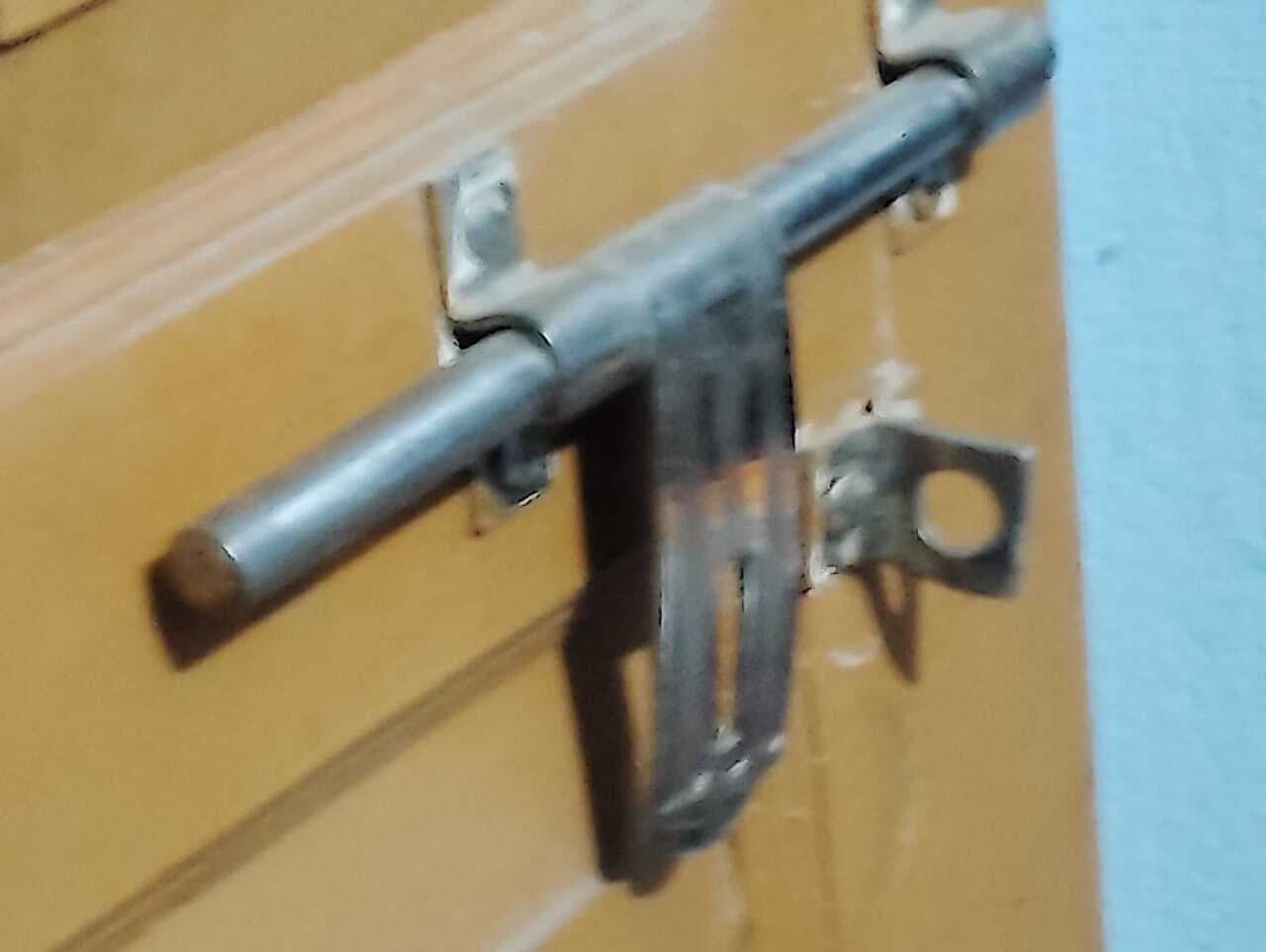 व्यवसायी के बंद घर में चोरी, जेवरात ले उड़े चोर