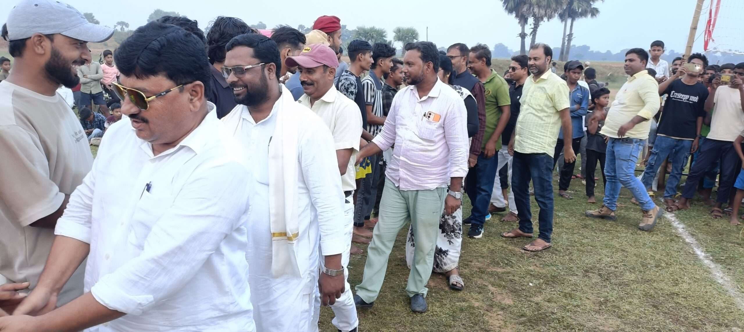 वॉलीबाॅल मुकाबले में  वन एकेडमी ने खिताब पर जमाया कब्जा