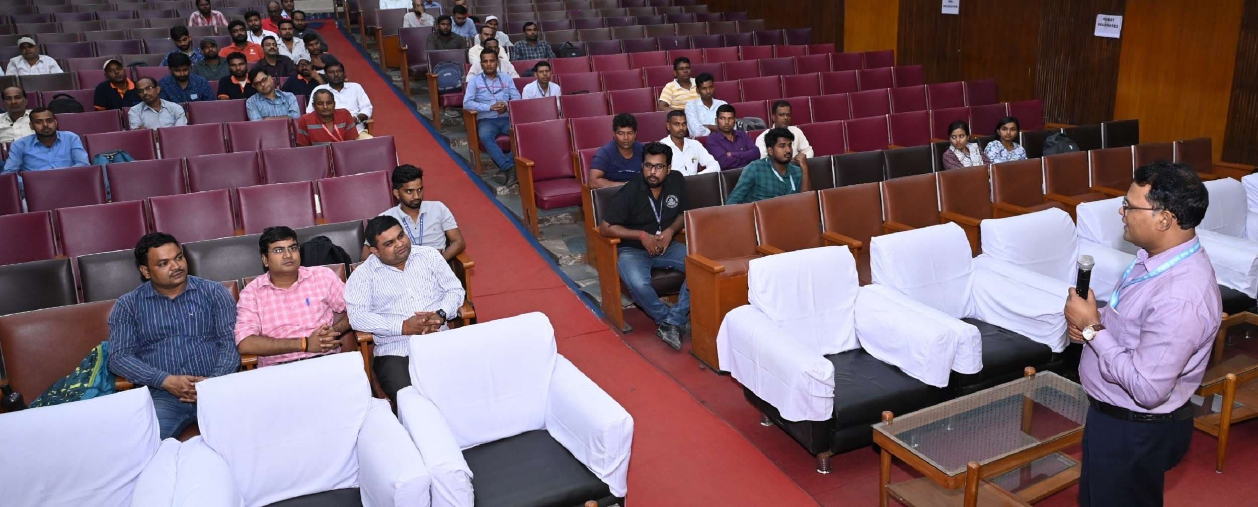 Bokaro News : प्लांट के लिए गैस के सुरक्षित उपयोग के महत्व से अवगत हुए कर्मी