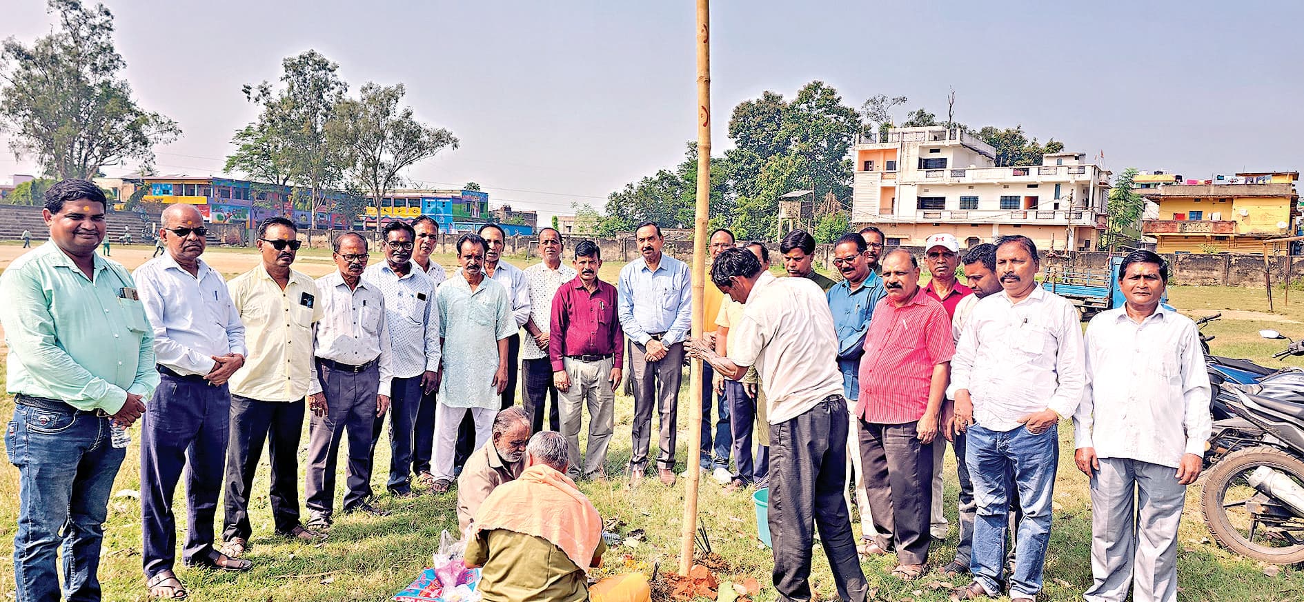 Chaibasa News : श्रीमद् भागवत कथा के आयोजन को लेकर किया गया भूमिपूजन