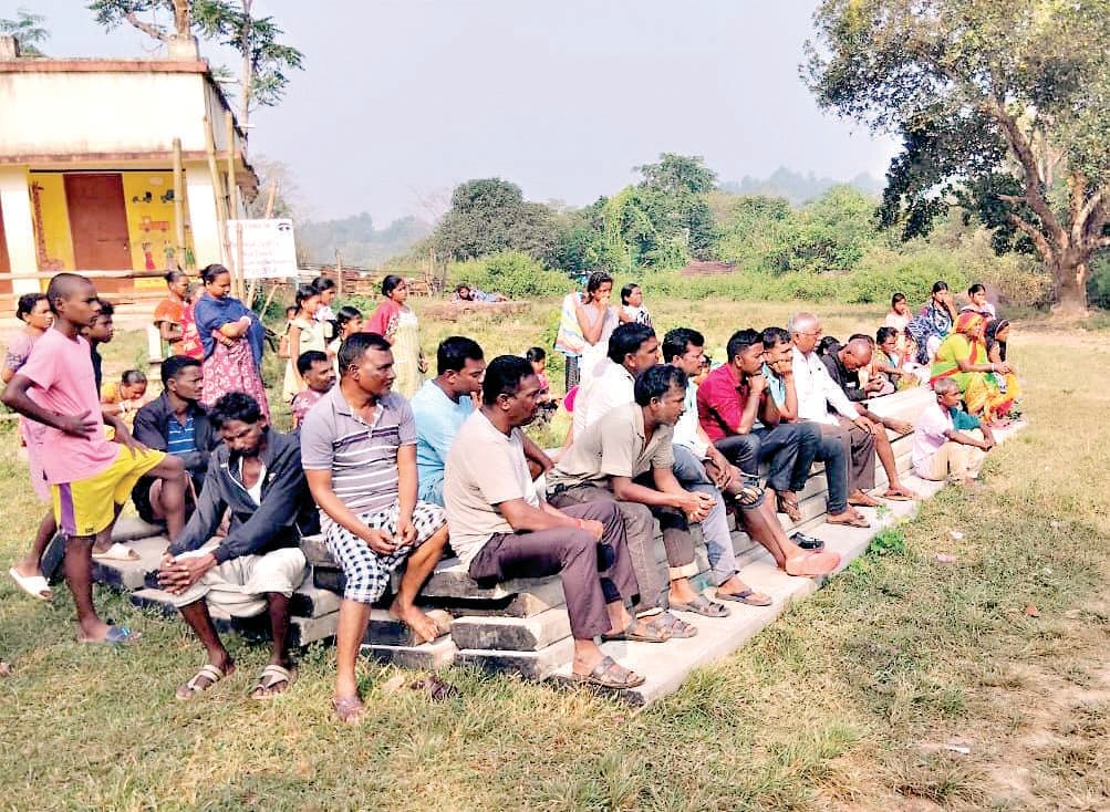 Chaibasa News : पढ़ाई के लिए मंदिर में कम आवाज में बजेगा भजन