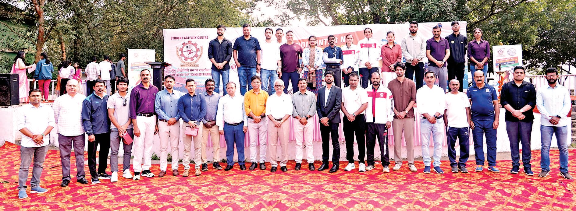 Rourkela News: खेलों के माध्यम से बनी दोस्ती और यादों को संजोयें छात्र : प्रो राव